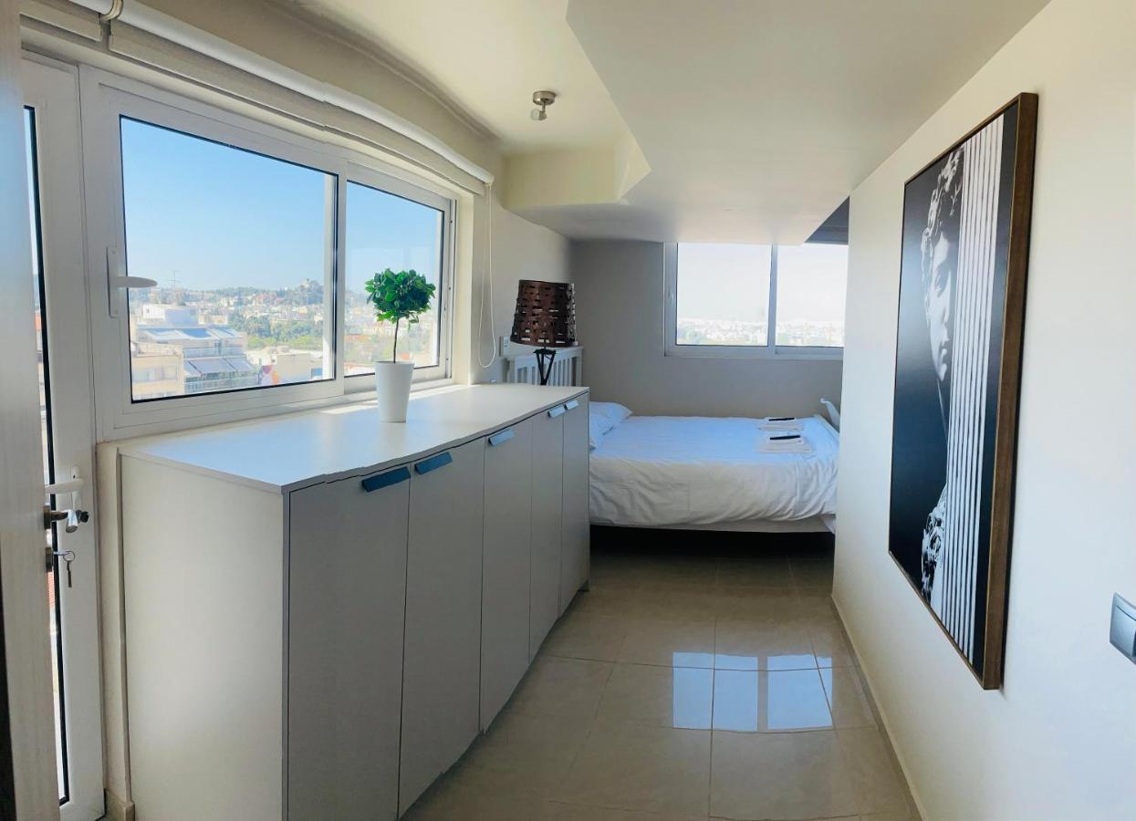 Rooftop One-Bedroom Apartment Acropolis View